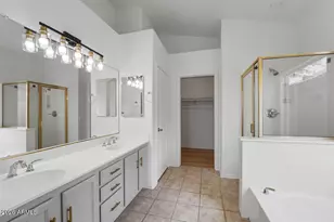 1211 W Carol Ann Way, Phoenix, AZ 85023 - Photo 7