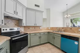1211 W Carol Ann Way, Phoenix, AZ 85023 - Photo 31