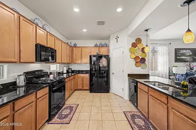 961 W Capulin Trail, San Tan Valley, AZ 85140 - Photo 15