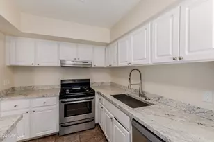 7141 N 16th St, Phoenix, AZ 85020 - Photo 9