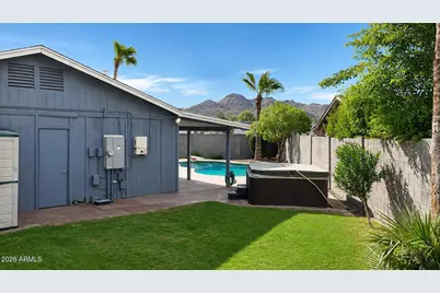2031 E Vista Drive, Phoenix, AZ 85022 - Photo 33