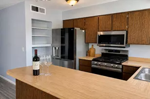 2031 E Vista Dr, Phoenix, AZ 85022 - Photo 15