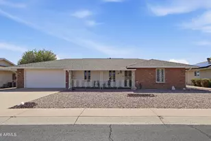 14802 N Lakeforest Dr, Sun City, AZ 85351 - Photo 1