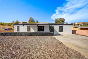 2526 E Behrend Dr, Phoenix, AZ 85050 - Photo 1