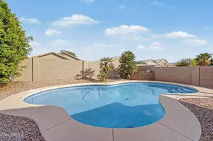 2233 E Soft Wind Dr, Phoenix, AZ 85024 - Photo 31