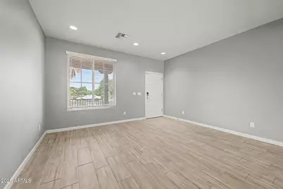 8726 N 182nd Avenue, Waddell, AZ 85355 - Photo 9