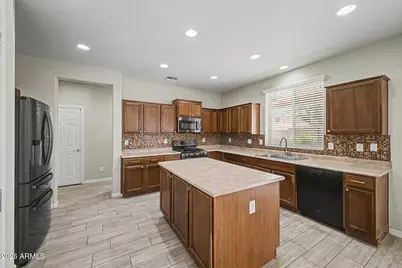 8726 N 182nd Avenue, Waddell, AZ 85355 - Photo 17
