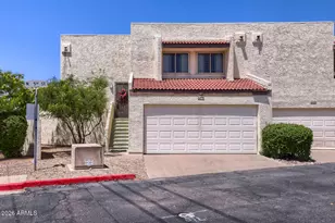 9802 N 5th St, Phoenix, AZ 85020 - Photo 1