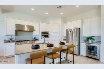 9631 W Whitton Avenue, Phoenix, AZ 85037 - Photo 3
