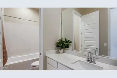 9842 W Whitton Avenue, Phoenix, AZ 85037 - Photo 19
