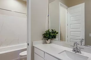 9842 W Whitton Ave, Phoenix, AZ 85037 - Photo 19