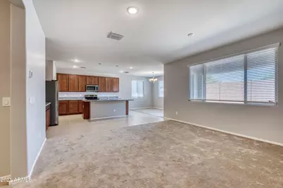 8410 W Palmaire Avenue, Glendale, AZ 85305 - Photo 3