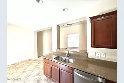 3975 E Melinda Drive, Phoenix, AZ 85050 - Photo 5