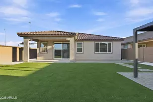 9514 W Avalon Dr, Phoenix, AZ 85037 - Photo 9