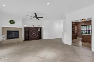 21320 N 56th St, Phoenix, AZ 85054 - Photo 9
