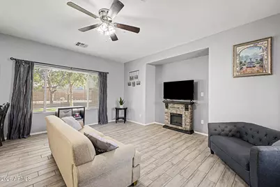 1393 E Joseph Way, Gilbert, AZ 85295 - Photo 3