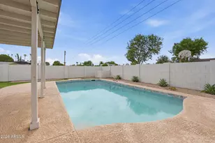 8355 E Stella Ln, Scottsdale, AZ 85250 - Photo 33