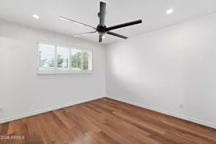 8355 E Stella Ln, Scottsdale, AZ 85250 - Photo 27
