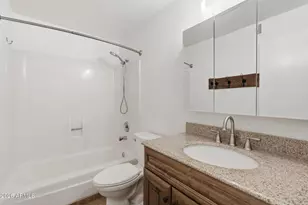 8355 E Stella Ln, Scottsdale, AZ 85250 - Photo 29