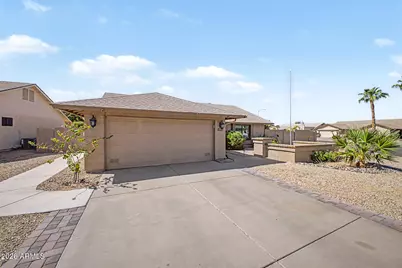 19043 N 98th Lane, Peoria, AZ 85382 - Photo 3