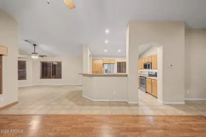 8755 W Melinda Lane, Peoria, AZ 85382 - Photo 11