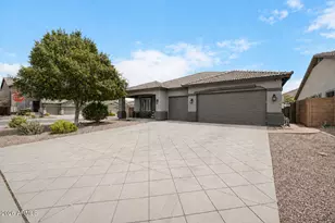 11643 N 149th Ln, Surprise, AZ 85379 - Photo 5