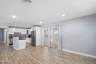 1017 E El Caminito Dr, Phoenix, AZ 85020 - Photo 19