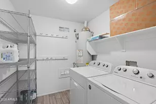 1017 E El Caminito Dr, Phoenix, AZ 85020 - Photo 37