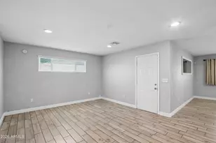 1017 E El Caminito Dr, Phoenix, AZ 85020 - Photo 21