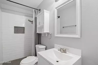 1017 E El Caminito Drive, Phoenix, AZ 85020 - Photo 29