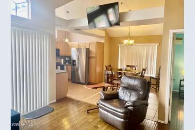 1633 E Lakeside Drive #51, Gilbert, AZ 85234 - Photo 5