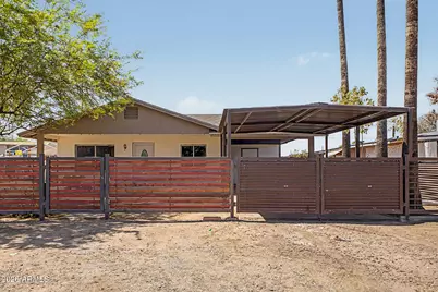 219 N Lincoln Avenue, Casa Grande, AZ 85122 - Photo 1