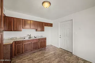 219 N Lincoln Ave, Casa Grande, AZ 85122 - Photo 11