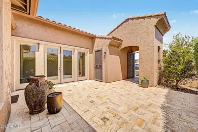 5722 S Mesquite Grove Way, Chandler, AZ 85249 - Photo 17