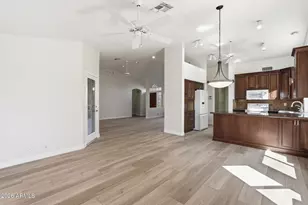 8461 W Rosemonte Dr, Peoria, AZ 85382 - Photo 11