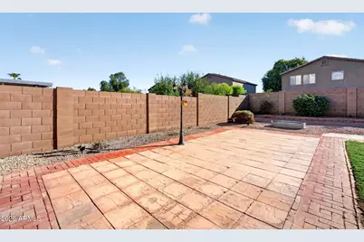 30052 N Desert Willow Boulevard, San Tan Valley, AZ 85143 - Photo 45