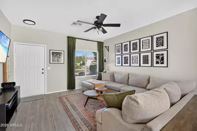 30052 N Desert Willow Boulevard, San Tan Valley, AZ 85143 - Photo 9