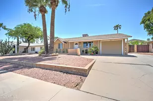 2545 E Vista Dr, Phoenix, AZ 85032 - Photo 3