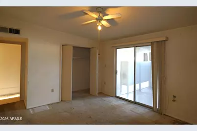 10407 W Peoria Avenue, Sun City, AZ 85351 - Photo 11