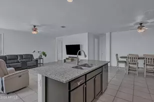 25818 N 137th Ave, Peoria, AZ 85383 - Photo 11