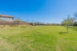 15435 W Mescal St, Surprise, AZ 85379 - Photo 25