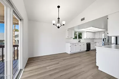 747 N Racine Circle, Mesa, AZ 85205 - Photo 7