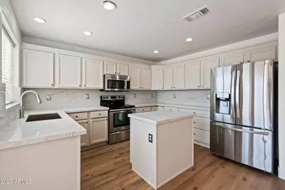 3843 E Vaughn Avenue, Gilbert, AZ 85234 - Photo 5
