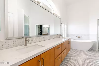 1979 E Chilton Drive, Tempe, AZ 85283 - Photo 17