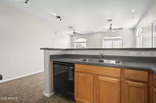 17365 N Cave Creek Rd, Phoenix, AZ 85032 - Photo 9
