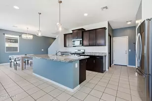 6835 W Getty Dr, Phoenix, AZ 85043 - Photo 9