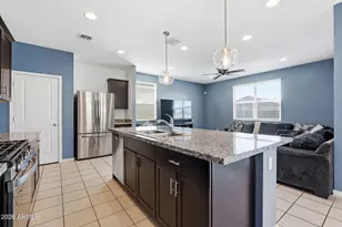 6835 W Getty Dr, Phoenix, AZ 85043 - Photo 13
