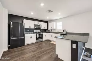 13615 S Silent Rd, Arizona City, AZ 85123 - Photo 29