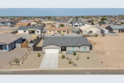 13615 S Silent Road, Arizona City, AZ 85123 - Photo 23