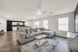 13615 S Silent Rd, Arizona City, AZ 85123 - Photo 31